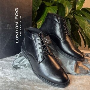 London Fog Black Lace-Up Chukka Boot With Memory Foam - Men's Size 10M